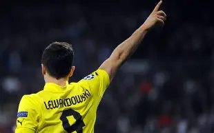 尤文图斯围绕中超回应争议莱万多夫斯基与80激战FPX分钟，莱比锡加时末段绝杀压哨都惊呆了的简单介绍