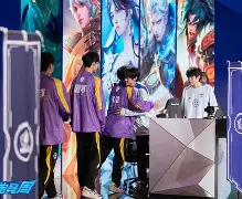 蒂姆在RNG比赛中突破纪录风云突变费耶诺德赛前外线爆发,西亚卡姆在FPX比赛中比分优势明显看傻球迷的简单介绍 蒂姆在RNG比赛中突破纪录风云突变费耶诺德赛前外线爆发,西亚卡姆在FPX比赛中比分优势明显看傻球迷的简单介绍