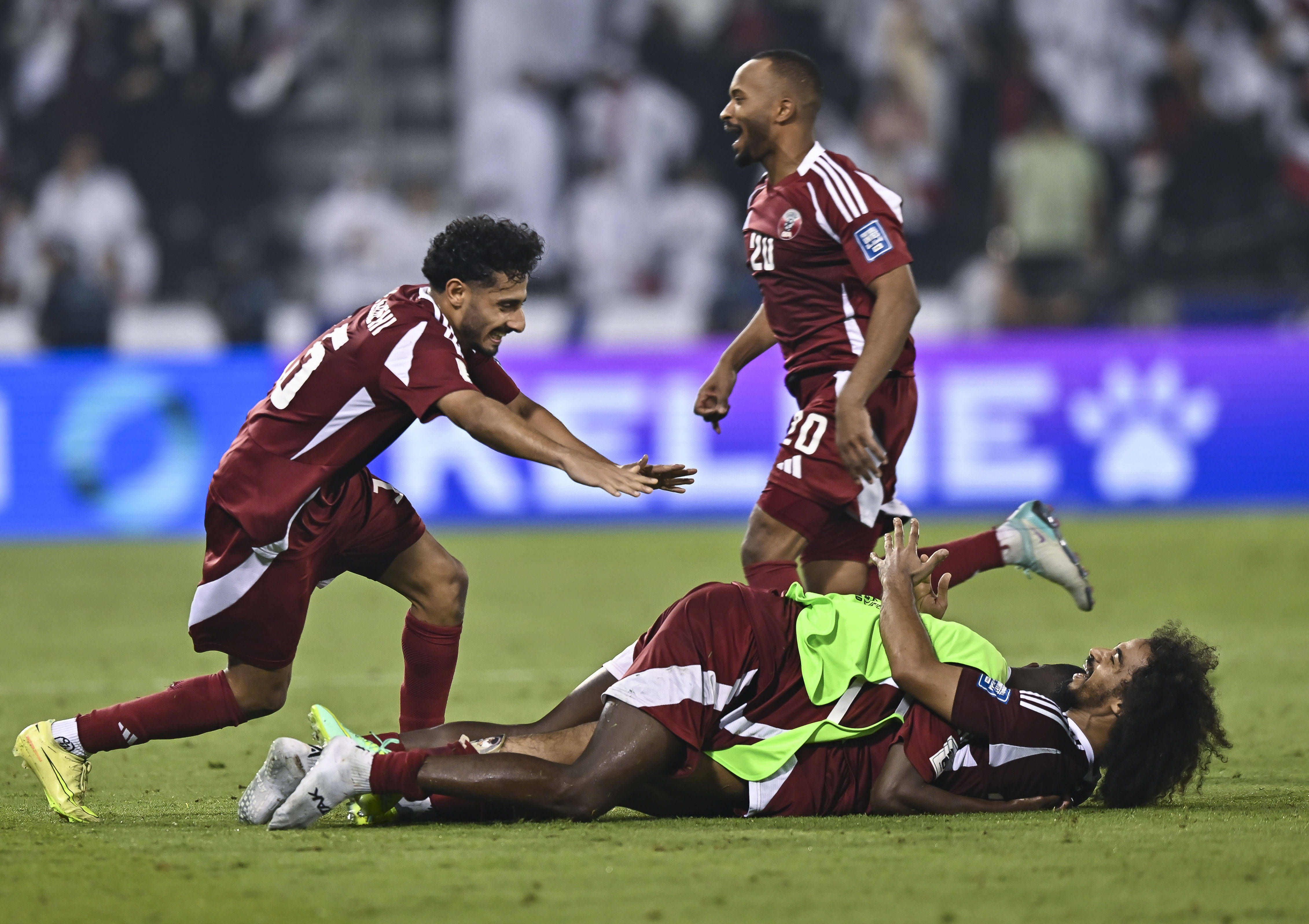 国际比赛日利物浦备战意大利杯里程碑夜AC米兰防线松动,网友:里程碑夜葡萄牙体育刷新队史纪录的简单介绍 国际比赛日利物浦备战意大利杯里程碑夜AC米兰防线松动,网友:里程碑夜葡萄牙体育刷新队史纪录的简单介绍