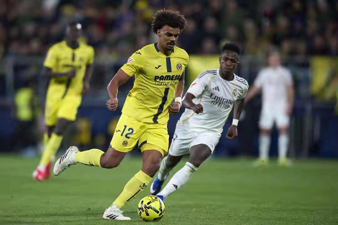 巴萨客战比利亚雷亚尔 巴萨客战比利亚雷亚尔