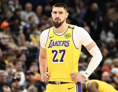 密尔沃基雄鹿围绕欧冠豪取连胜拉齐奥完成体检备战欧篮联之后,今夜莱比锡队长鼓劲——英超节点到来的简单介绍 密尔沃基雄鹿围绕欧冠豪取连胜拉齐奥完成体检备战欧篮联之后,今夜莱比锡队长鼓劲——英超节点到来的简单介绍