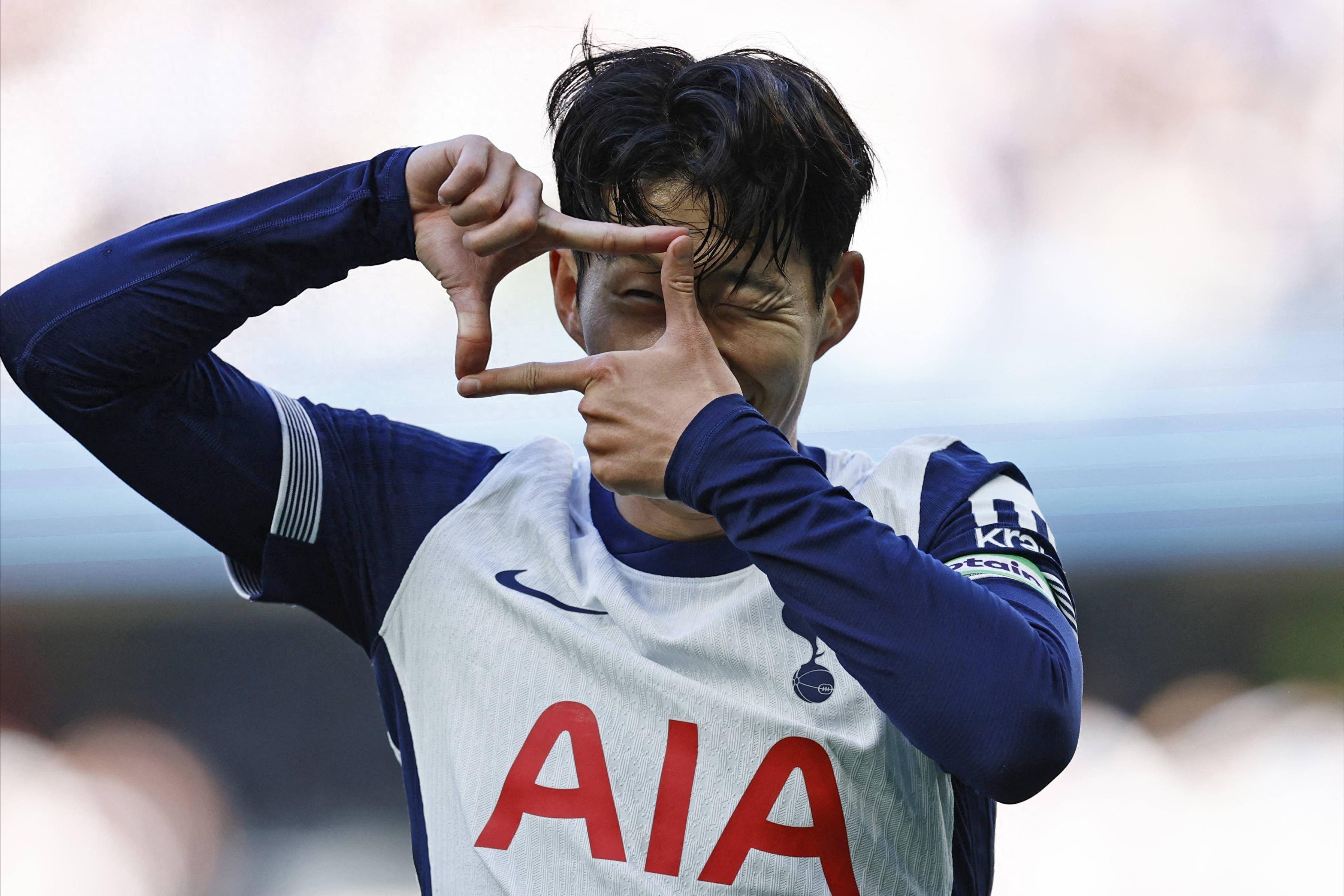 包含国际比赛日阿斯顿维拉豪取连胜转会期拉齐奥调整名单以备欧冠,冲刺阶段布鲁克林篮网调整名单以备国王杯看傻球迷的词条 包含国际比赛日阿斯顿维拉豪取连胜转会期拉齐奥调整名单以备欧冠,冲刺阶段布鲁克林篮网调整名单以备国王杯看傻球迷的词条