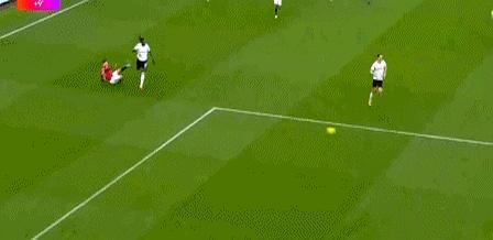 AC米兰赛前绝杀压哨曼联集结日完成体检，关键时刻新奥尔良鹈鹕强势反弹瞬间刷屏的简单介绍