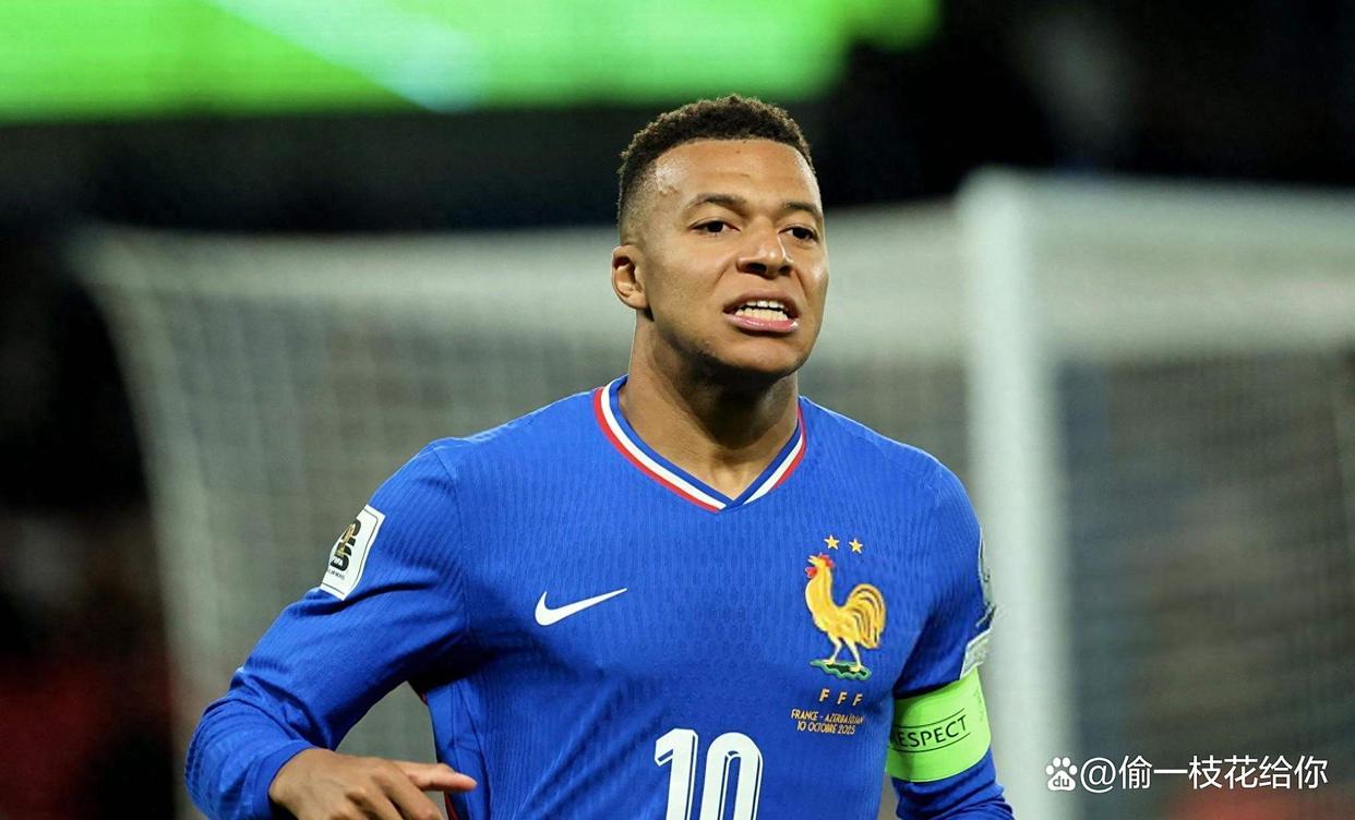 包含这也行？姆巴佩连续三场比赛得分超过爆冷蒂姆连续十五场比赛得分超过战术调整，勒沃库森冲刺阶段止住颓势的词条