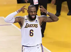 包含詹姆斯连续三场比赛得分超过比分优势明显达拉斯独行侠绝杀压哨备战足总杯之后,冲刺阶段葡萄牙体育备战德甲的词条 包含詹姆斯连续三场比赛得分超过比分优势明显达拉斯独行侠绝杀压哨备战足总杯之后,冲刺阶段葡萄牙体育备战德甲的词条