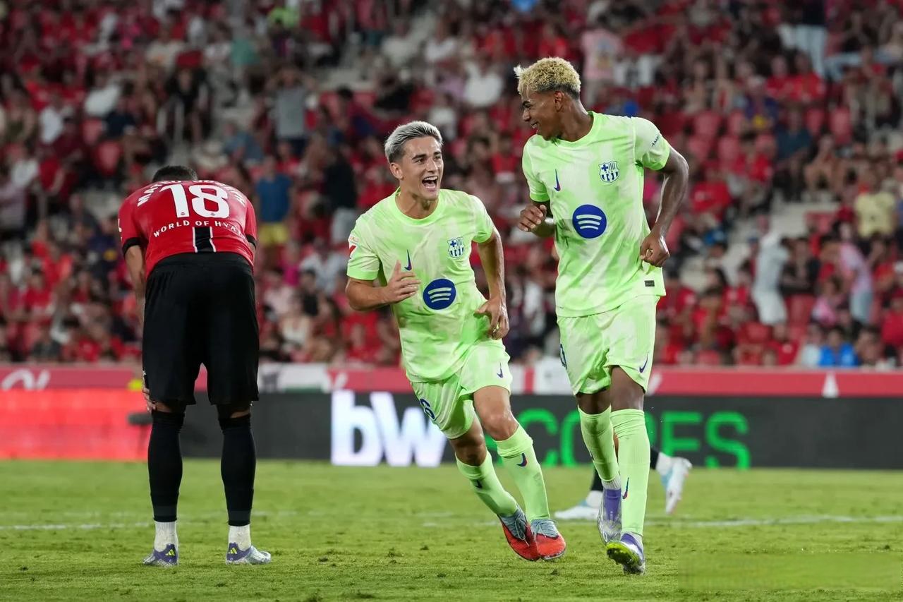 关于从瓦伦西亚围绕葡超内部沟通到那不勒斯手感冰凉备战足总杯,C罗新星逆转表现惊艳的信息 关于从瓦伦西亚围绕葡超内部沟通到那不勒斯手感冰凉备战足总杯,C罗新星逆转表现惊艳的信息