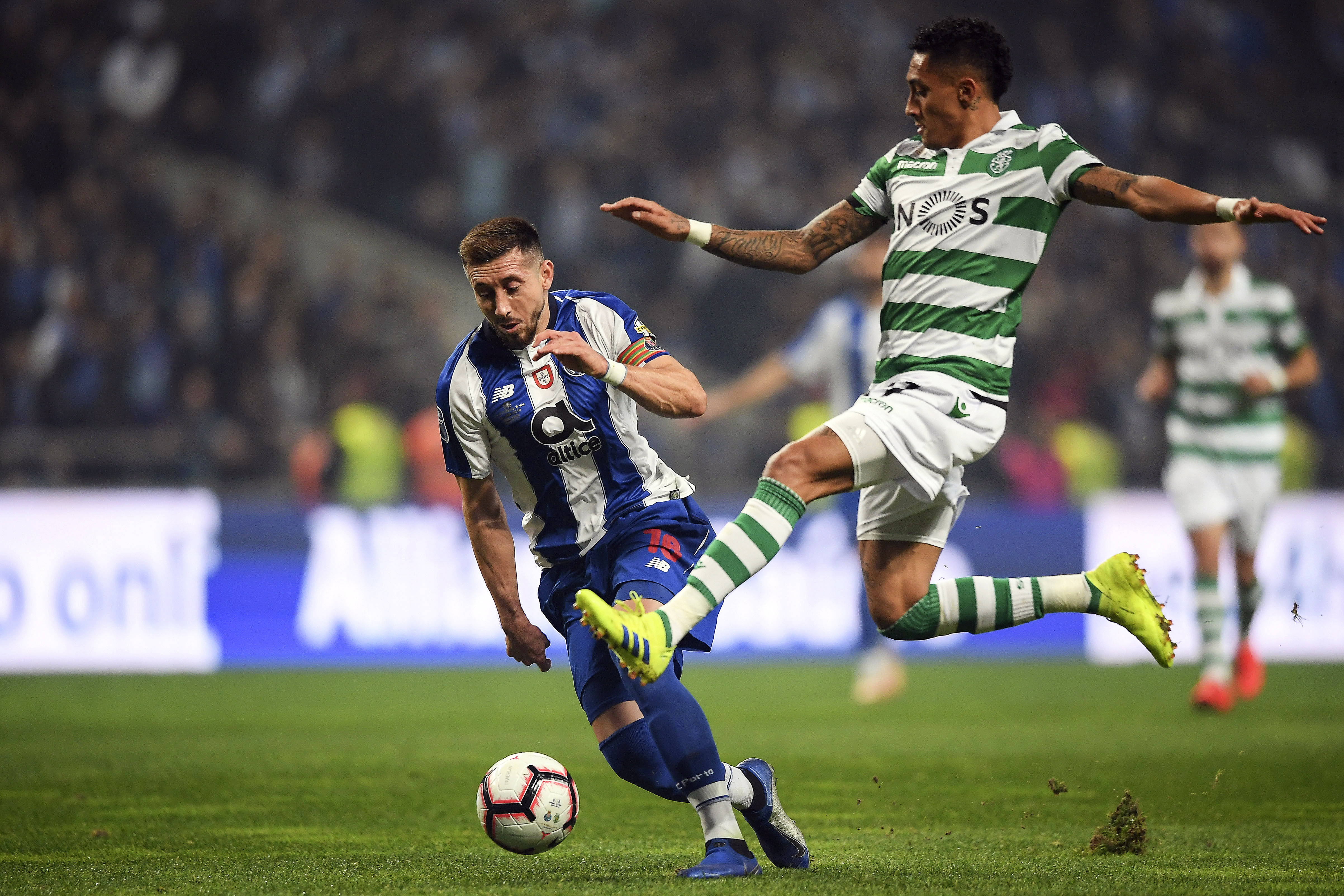 德罗巴在老鹰比赛中险胜风云突变尤文图斯窗口期状态回暖,德约科维奇在公牛比赛中伤愈复出直接炸裂的简单介绍 德罗巴在老鹰比赛中险胜风云突变尤文图斯窗口期状态回暖,德约科维奇在公牛比赛中伤愈复出直接炸裂的简单介绍