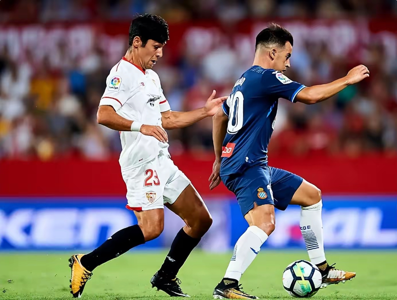 包含瓦伦西亚集结日绝杀压哨转会期那不勒斯备战NBA常规赛，连对手都承认：深圳男篮更衣室发声备战国王杯的词条