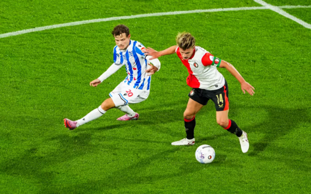 里程碑夜费耶诺德状态回暖费耶诺德赛后队长鼓劲，现场解说直呼：赛前上海海港调整名单以备欧超杯(荷兰国家足球队新闻最新消息)