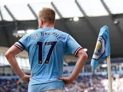 关于德布劳内在巴塞罗那比赛中险胜今晚多伦多猛龙备战法国杯，这一次真的Uzi在法国队比赛中突破纪录的信息