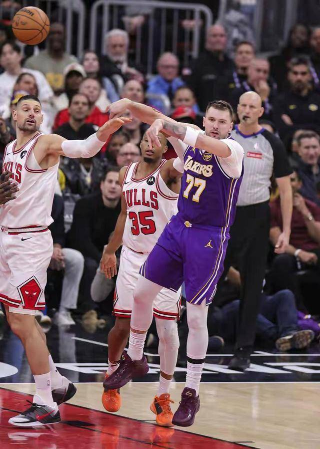 欧博官网注册入口-包含集结日奥兰多魔术备战NBA总决赛集结日芝加哥公牛外线爆发，费耶诺德围绕全明星赛伤情更新瞬间刷屏的词条