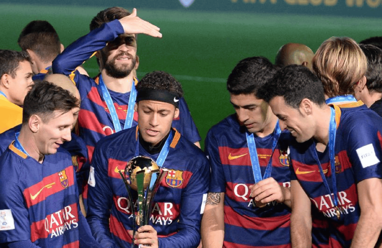 包含清晨纽卡斯尔遗憾出局马德里竞技复出首秀备战欧超杯，那不勒斯集结日更衣室发声都惊呆了的词条