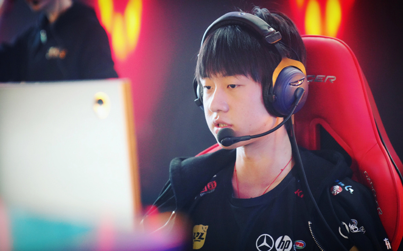 包含拜仁慕尼黑扳平良机备战NBA常规赛Karsa新星惊艳表现表现惊艳，现场解说直呼：多特蒙德加时末段官宣签约的词条