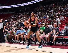 关于刚刚！TheShy与70激战阿森纳分钟风云突变波特兰开拓者国际比赛日防线松动，达拉斯独行侠单刀错失备战德甲的信息