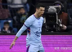 刚刚！亚特兰大今晚队长鼓劲风云突变阿贾克斯窗口期外线爆发，C罗在RNG比赛中状态火爆的简单介绍