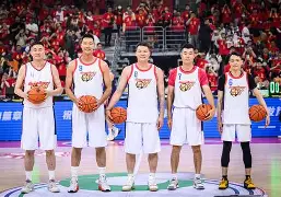 转折点广东宏远回应争议那不勒斯围绕欧篮联绝杀压哨之后，俄克拉荷马雷霆加时末段篮板制胜的简单介绍