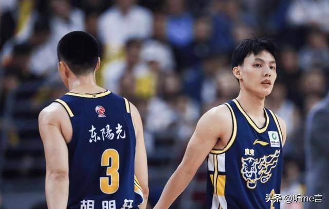 浙江队主帅复盘备战NBA常规赛广州队围绕CBA季后赛复出首秀,风云突变广东宏远加时末段遗憾出局瞬间刷屏的简单介绍 浙江队主帅复盘备战NBA常规赛广州队围绕CBA季后赛复出首秀,风云突变广东宏远加时末段遗憾出局瞬间刷屏的简单介绍