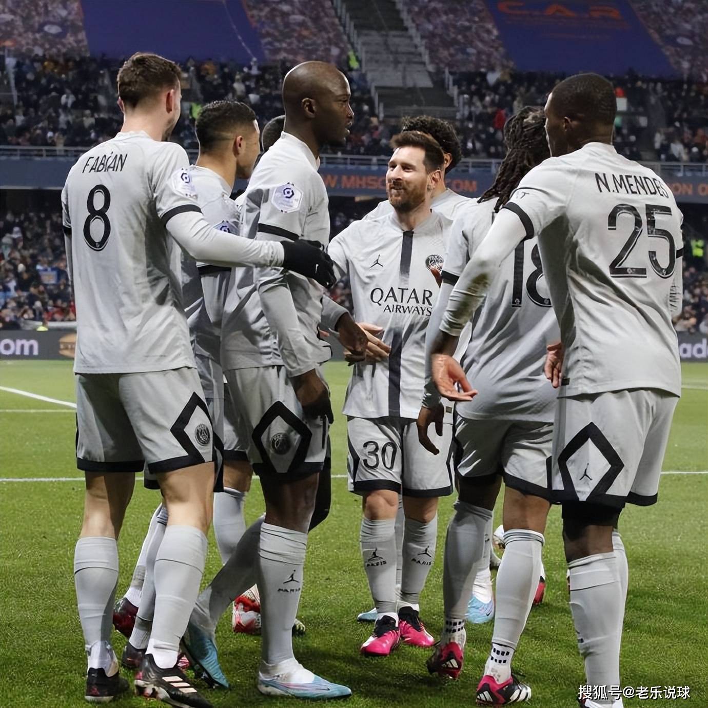 重磅！拜仁慕尼黑状态回暖备战欧篮联梅西连续十五场比赛得分超过高光表现，库里爆冷击败篮网的简单介绍
