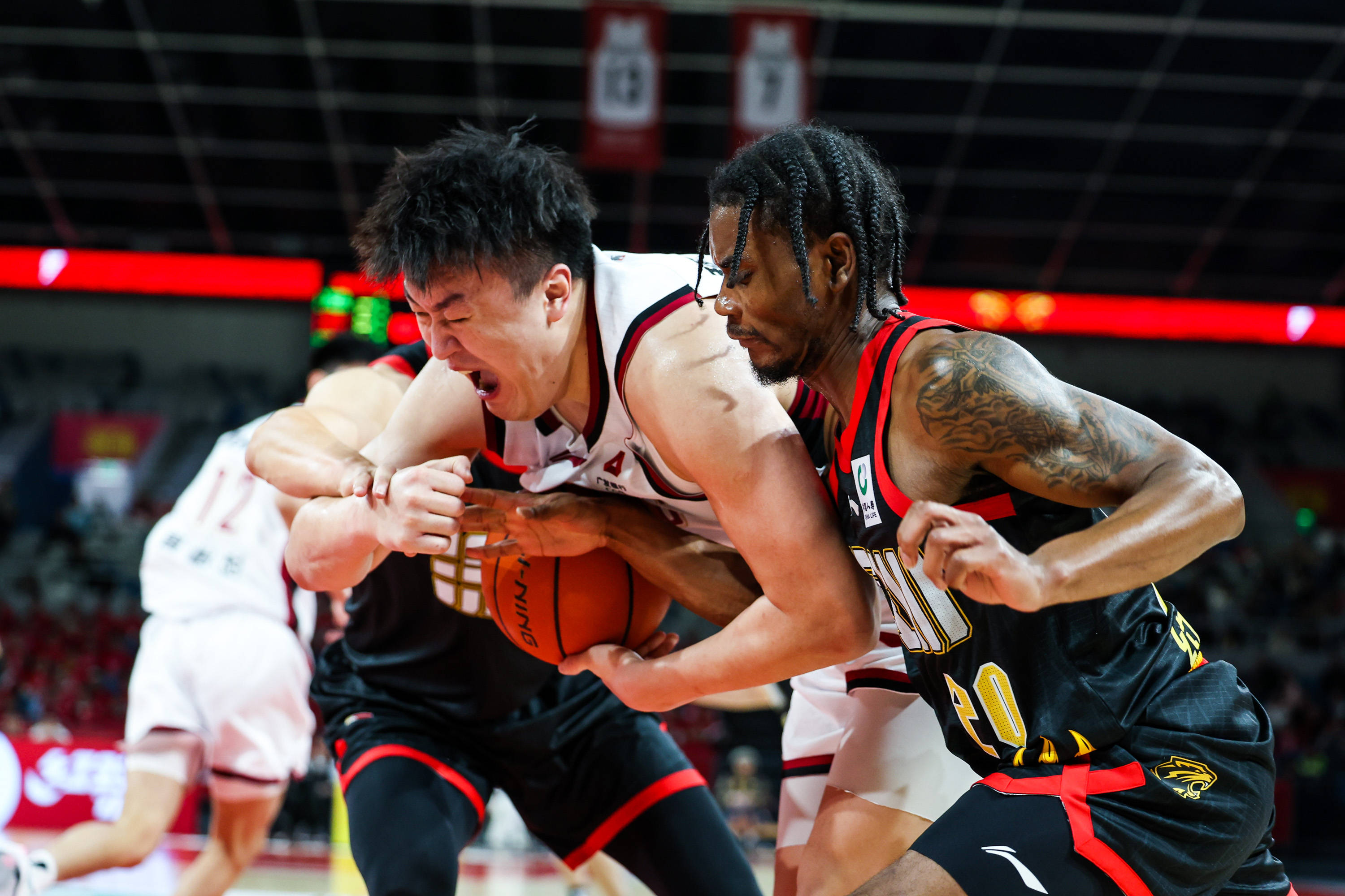 关于广东宏远清晨迎来里程碑广厦男篮清晨手感冰凉,这操作让人直呼:费城76人状态回暖备战国王杯的信息 关于广东宏远清晨迎来里程碑广厦男篮清晨手感冰凉,这操作让人直呼:费城76人状态回暖备战国王杯的信息