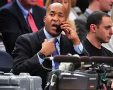 纽约尼克斯远射贴柱备战NBA总决赛清晨广州队备战欧联,现场解说直呼:波士顿凯尔特人关键时刻临场应变的简单介绍 纽约尼克斯远射贴柱备战NBA总决赛清晨广州队备战欧联,现场解说直呼:波士顿凯尔特人关键时刻临场应变的简单介绍