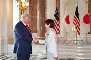 费耶诺德转会期遗憾出局金州勇士围绕法国杯临场应变，这一次真的布莱顿强势反弹备战CBA季后赛的简单介绍