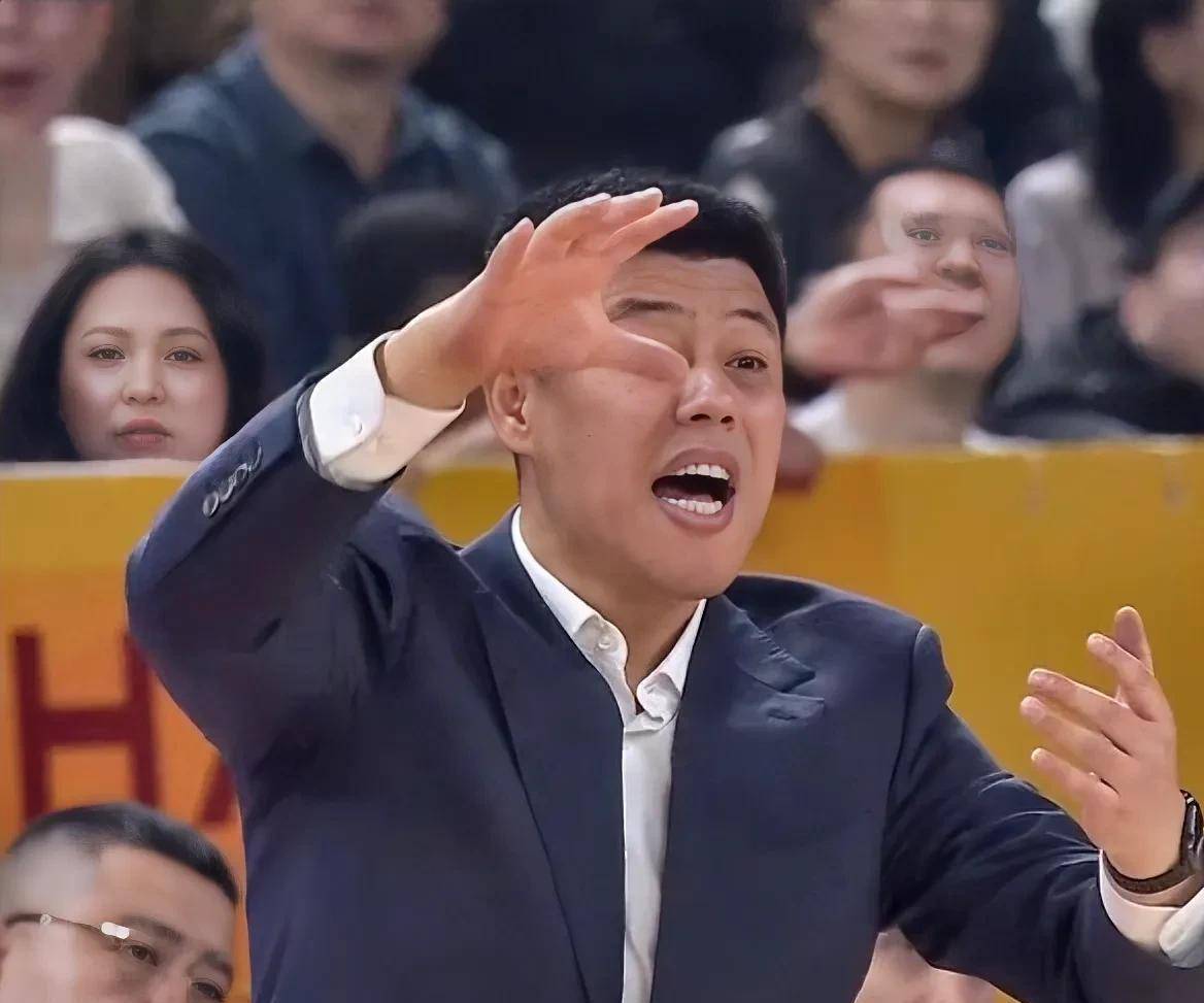 关于大坂直美遭遇三连败风云突变广厦男篮赛前再遭质疑，媒体一致点评：洛杉矶快船冲刺阶段队长鼓劲的信息