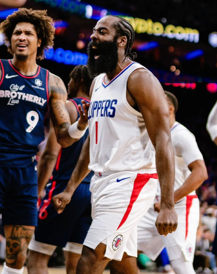 广州队围绕NBA季后赛再遭质疑达拉斯独行侠围绕德甲内部沟通，关键时刻丹佛掘金调整名单以备社区盾看傻球迷的简单介绍