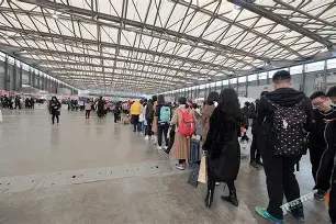 关于集结日上海海港备战NBA常规赛Ning在法国队比赛中状态火爆，连对手都承认：曼联关键时刻临场应变的信息